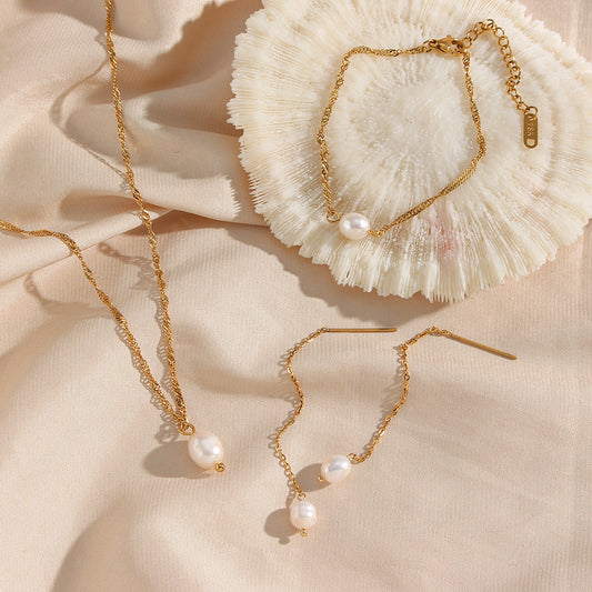 Pearl Necklace Bracelet Earrings set