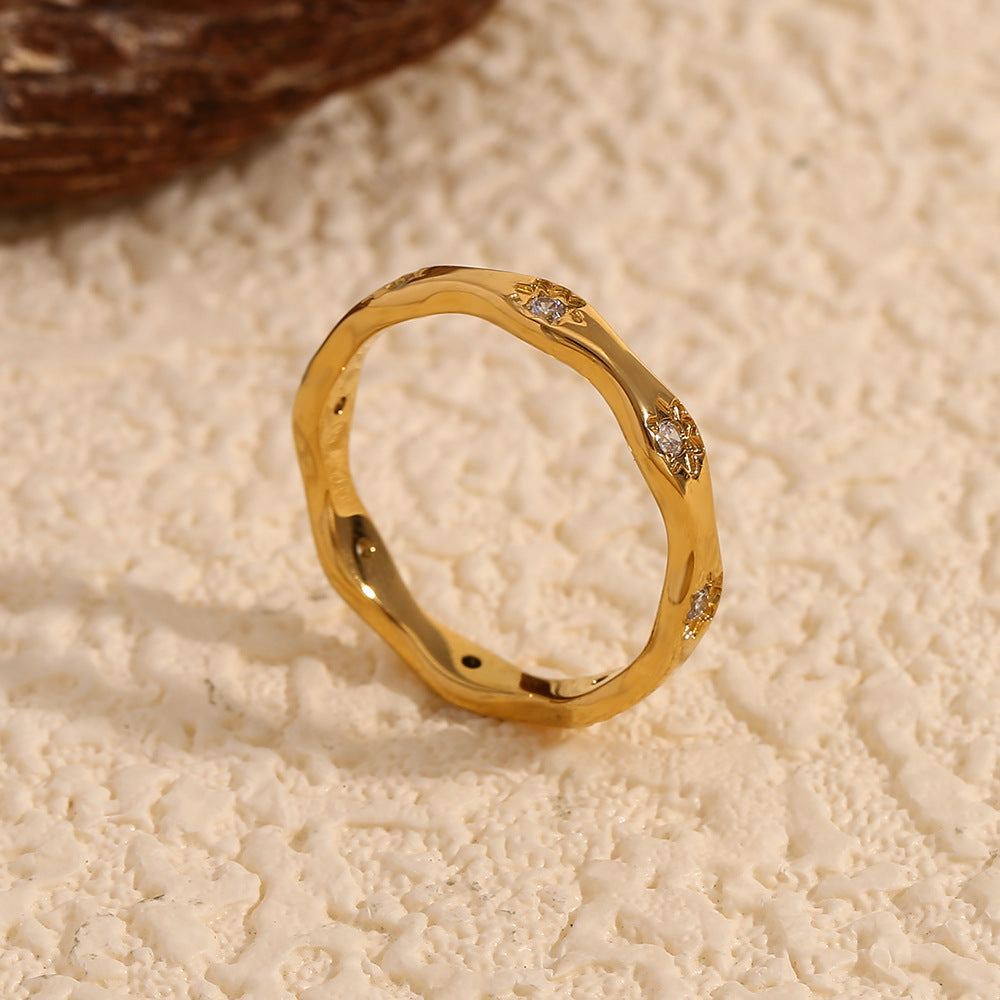 Niche Wavy Ring